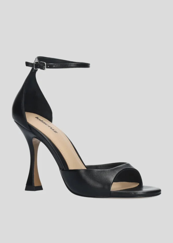 KUMALA HEEL SANDAL