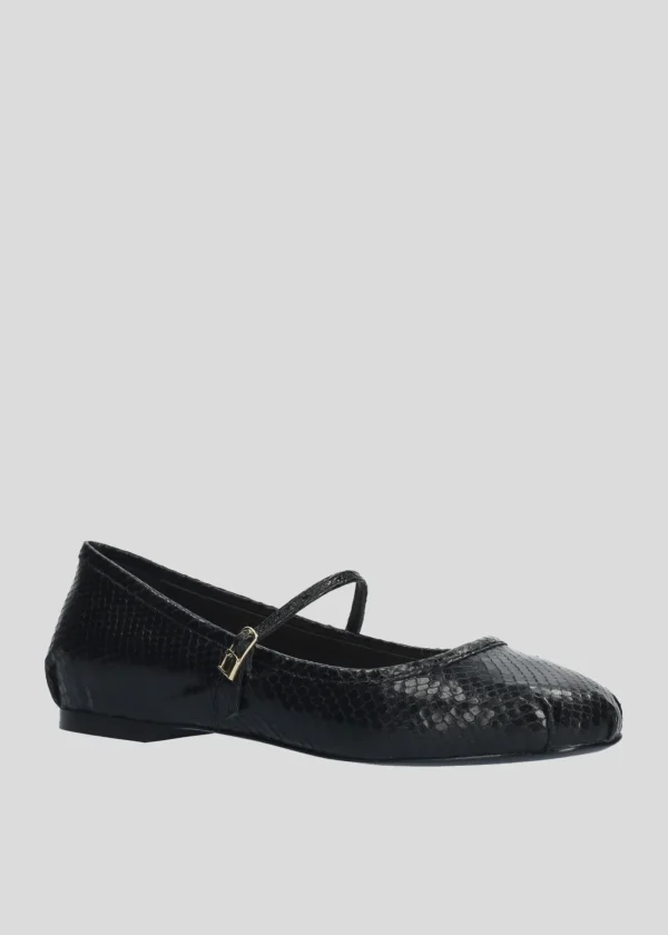RIMA FLATS