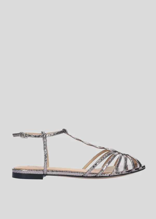 TANGO FLAT